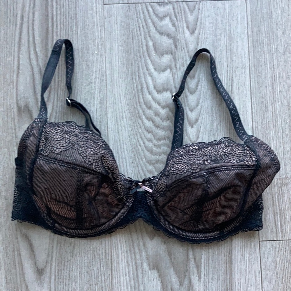 Chantelle Full Cup Retro Lace Bra 34D